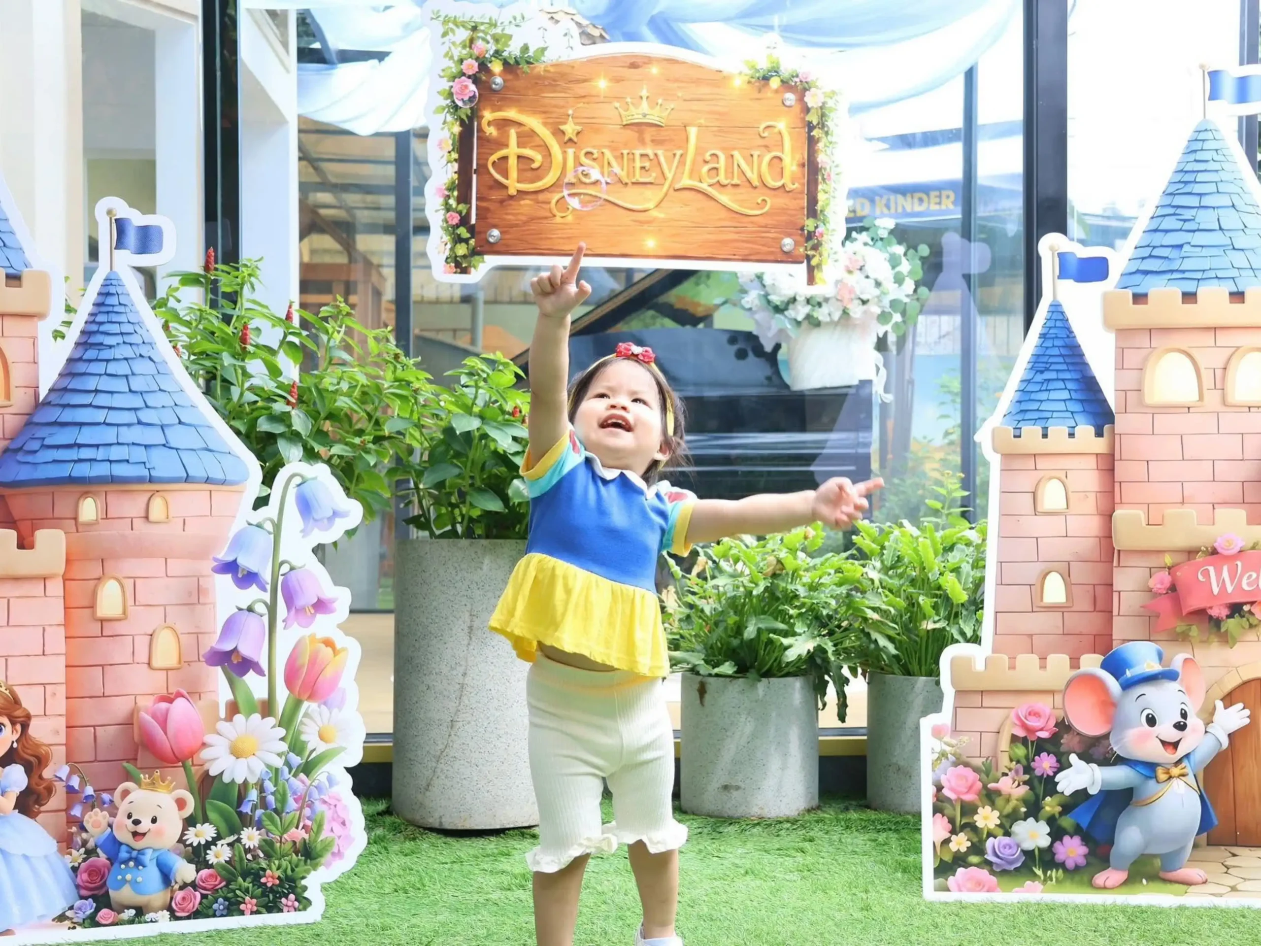 DisneyLand Summer Camp 2026 – A Magical Summer Adventure at United Kinder 1 3 scaled