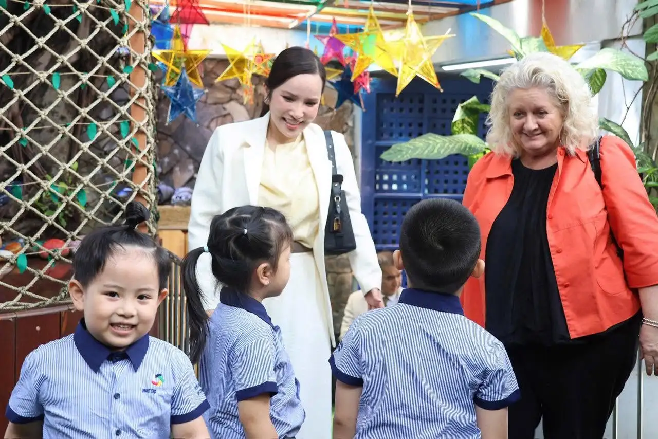 United Kinder Chào Đón Phó Giám Đốc SCSA Và Đoàn Đại Biểu WEDC Đến Thăm Trường 1 799264503 988166207638037 1139803032392258940 n